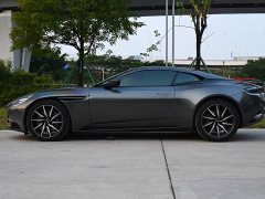 Aston Martin DB11 4.0T V8 Coupe - ფოტო 2