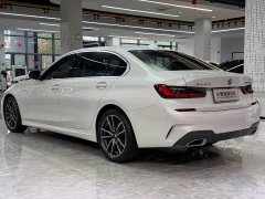 BMW 3 Series 325Li M Sport Package - ფოტო 14