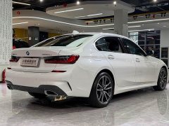 BMW 3 Series 325Li M Sport Package - ფოტო 16