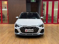 Audi A3 A3L Limousine 35TFSI Prestige - ფოტო 2