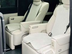 Li Auto MEGA 2025 Home Family Edition - ფოტო 5