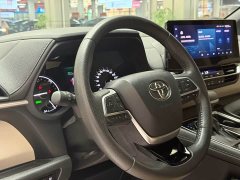 Toyota Sienna 2.5L Hybrid Premium Edition - ფოტო 14