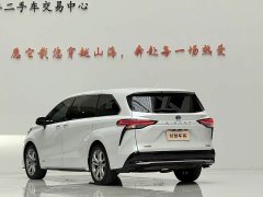 Toyota Sienna 2.5L Hybrid Premium Edition - ფოტო 7
