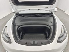 Tesla Model Y Long Range All-Wheel Drive - ფოტო 9