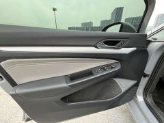 Volkswagen Golf 2021 280TSI DSG Pro - ფოტო 11