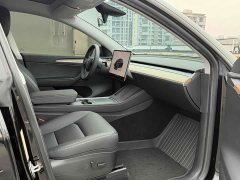Tesla Model Y 2022 Facelift Rear-Wheel Drive - ფოტო 10