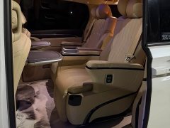 Buick GL8 ES Luxe Enjoyment Edition - ფოტო 3