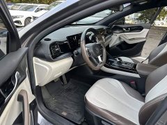 BYD Qin PLUS Glory Edition DM-i 55KM Leading - ფოტო 9