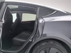 Tesla Model Y Long Range All-Wheel Drive Launch Edition - ფოტო 15