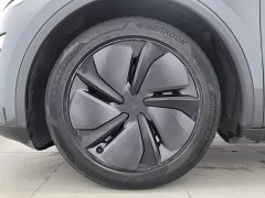 Tesla Model Y Long Range All-Wheel Drive Launch Edition - ფოტო 17