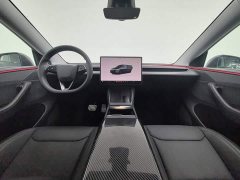Tesla Model Y Long Range All-Wheel Drive Launch Edition - ფოტო 5