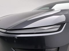 Tesla Model Y Long Range All-Wheel Drive Launch Edition - ფოტო 7