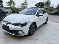 Volkswagen Golf 2021 280TSI DSG Pro - ფოტო 1