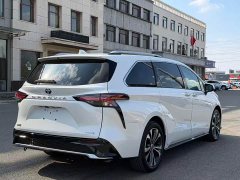 Toyota Grevias 2.5L Hybrid Flagship VIP Edition - ფოტო 5