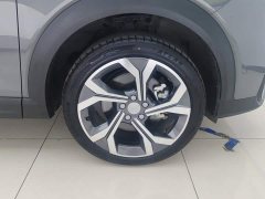 Lynk & Co Geely Lynk & Co 06 2023 Remix 1.5T Dynamic Halo - ფოტო 6