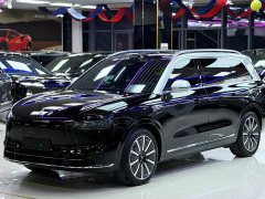 AITO M9 Extended Range Ultra 42kWh 6-Seater - ფოტო 1