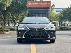 Lexus ES 2023 200 Excellence Edition - ფოტო 2