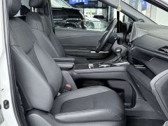 Toyota Sienna 2021 2.5L Hybrid Platinum Edition - ფოტო 10