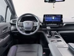 Toyota Sienna 2021 2.5L Hybrid Platinum Edition - ფოტო 18