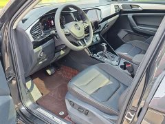 Volkswagen Taos 330TSI FWD 30th Anniversary Edition - ფოტო 10