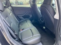 Tesla Model Y Rear-Wheel Drive - ფოტო 11