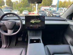 Tesla Model Y Rear-Wheel Drive - ფოტო 8