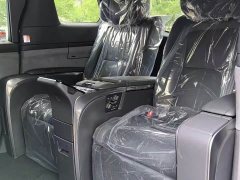 Lexus LM 350h Four-Seat Version - ფოტო 10