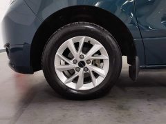 Dongfeng Lingzhi PLUS 2021 Wagon 2.0L Manual Deluxe 7-seater - ფოტო 17