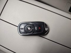 Buick GL8 Land Executive Cabin 652T Luxury - ფოტო 16