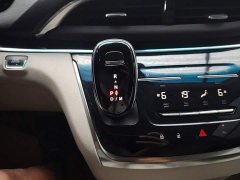 Buick GL8 Land Executive Cabin 652T Luxury - ფოტო 9