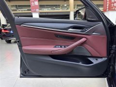 BMW 5 Series 530Li Luxury M Sport Package - ფოტო 13