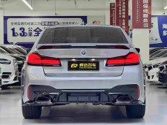 BMW 5 Series 530Li Luxury M Sport Package - ფოტო 2