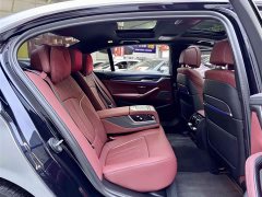 BMW 5 Series 530Li Luxury M Sport Package - ფოტო 6