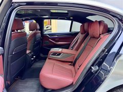 BMW 5 Series 530Li Luxury M Sport Package - ფოტო 7
