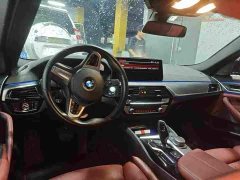 BMW 5 Series 530Li Luxury M Sport Package - ფოტო 3