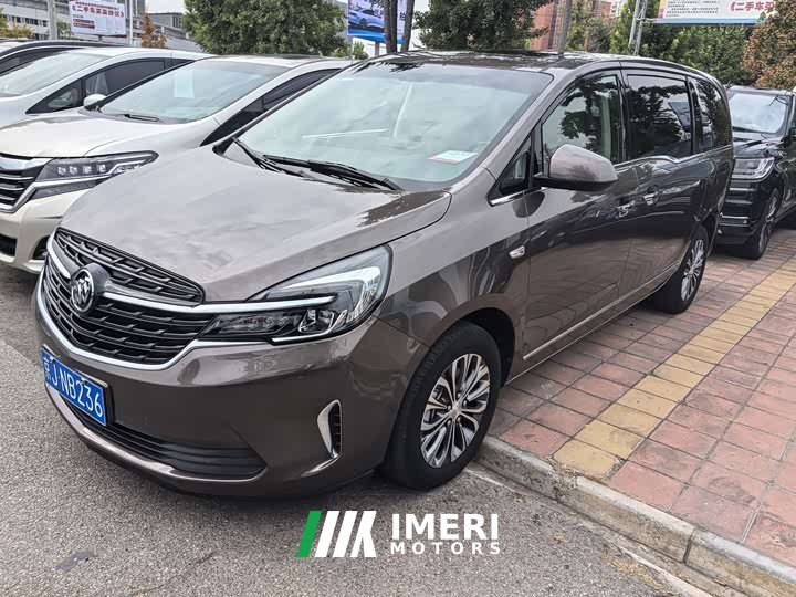 Buick GL8 Land Executive Cabin 652T Smart Luxury