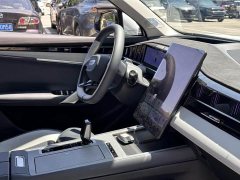 Geely Boyue L 1.5TD DCT Flagship - ფოტო 6
