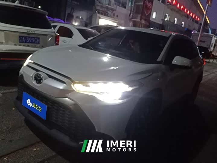 Toyota Frontlander 2022 2.0L CVT Luxury - ავტომობილი ჩინეთიდან