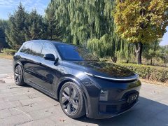 Li Auto L8 Pro - ფოტო 1