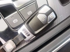 Audi Q5L 40T Luxury Dynamic - ფოტო 8