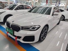 BMW 5 Series 525Li M Sport Package - ფოტო 1