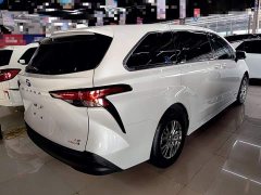 Toyota Sienna 2021 2.5L Hybrid Comfort Edition - ფოტო 6