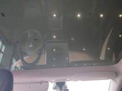 Tesla Model Y Rear-Wheel Drive - ფოტო 17