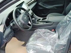 Toyota Camry 2023 2.0L Base - ფოტო 2