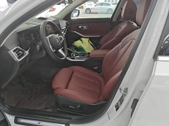 BMW 3 Series 320Li M Sport Package - ფოტო 14