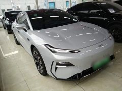 Geely Galaxy E8 575km Explorer Smart Driving Edition - ფოტო 3