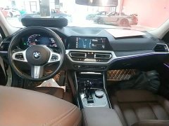 BMW 3 Series 2022 325i M Sport Package - ფოტო 9