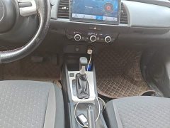 Honda Fit 1.5L CVT Trend Edition - ფოტო 13