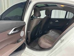BMW 1 Series 120i M Sport Radiant Edition - ფოტო 14