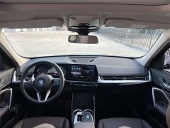 BMW X1 sDrive20Li X Design Package - ფოტო 12